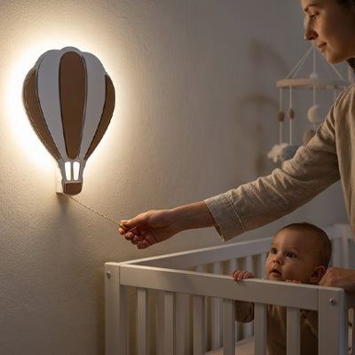 Veilleuse bébé murale montgolfière cocon